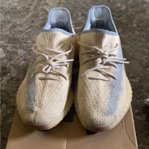 Yeezy Boost 350